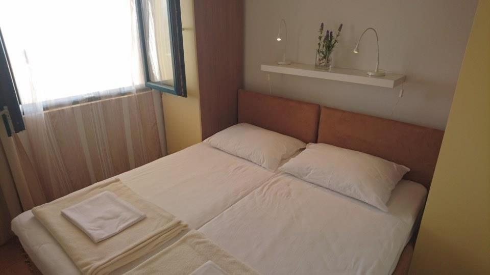 Ždrelac Sunset Apartmani מראה חיצוני תמונה